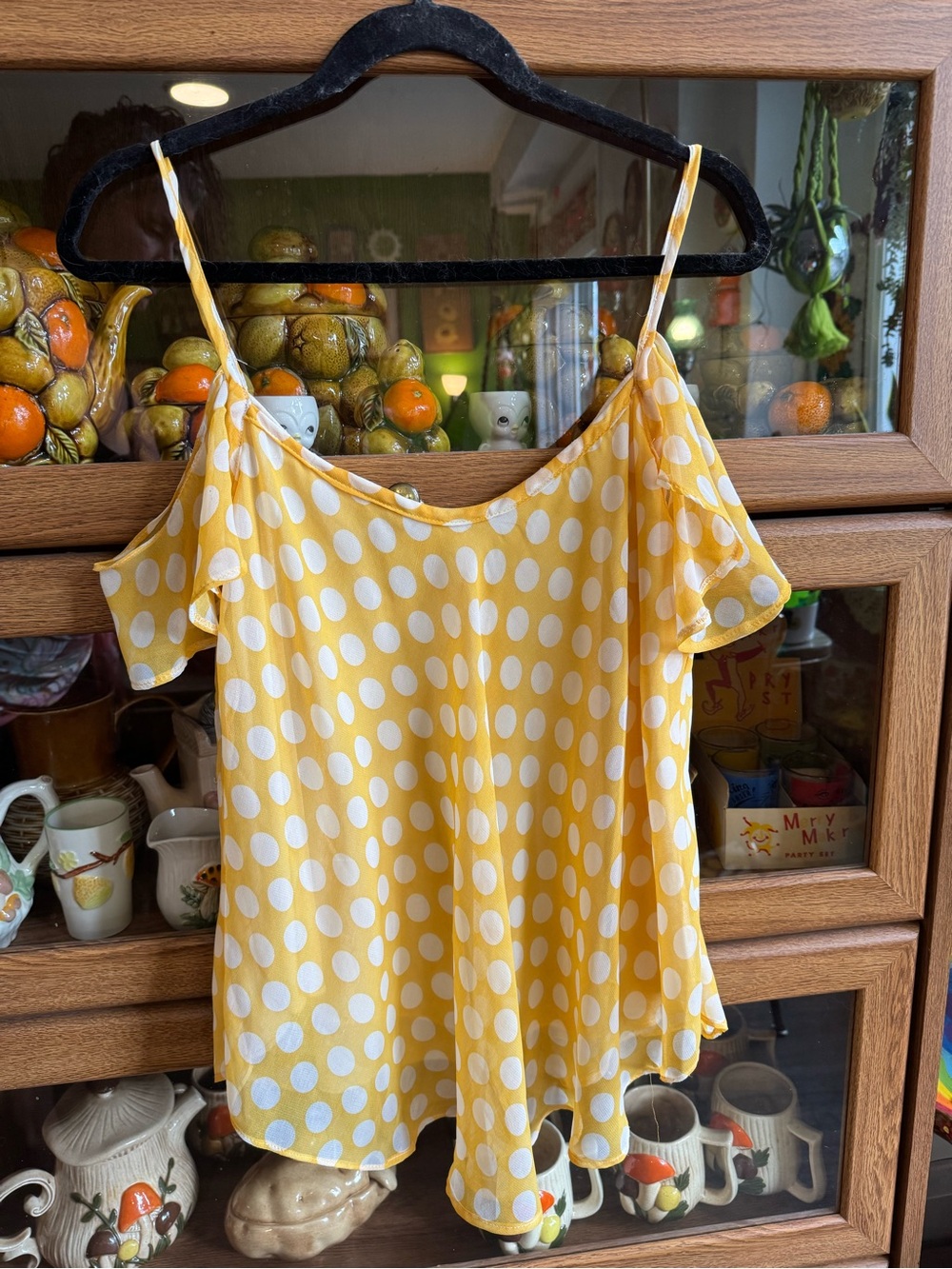 Vintage Women’s Yellow Polka Dot Cold-Shoulder Cami Top